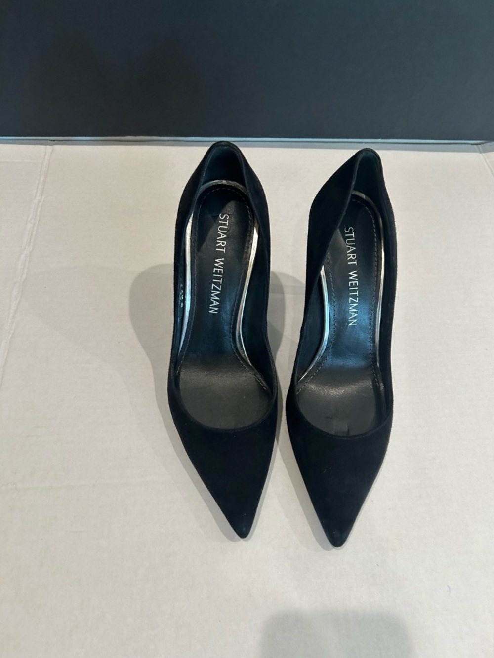 New Stuart Weitzman  Suede Black Pointed-Toe  Heels Pumps 6